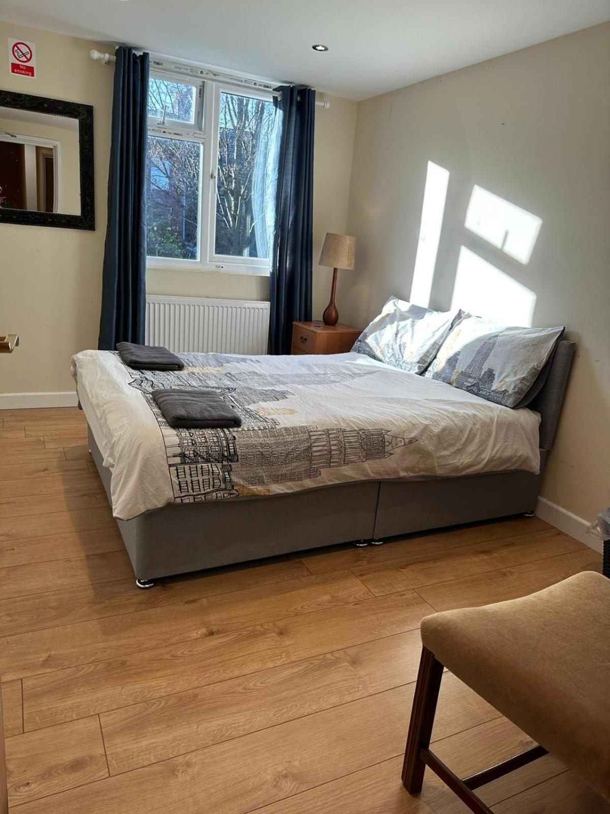 Luton Town House Near Airportアパートメント エクステリア 写真